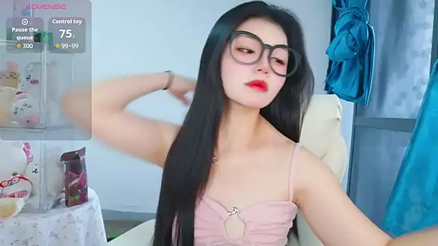 -XiaoYu-777 online show from 30, 3, 2026