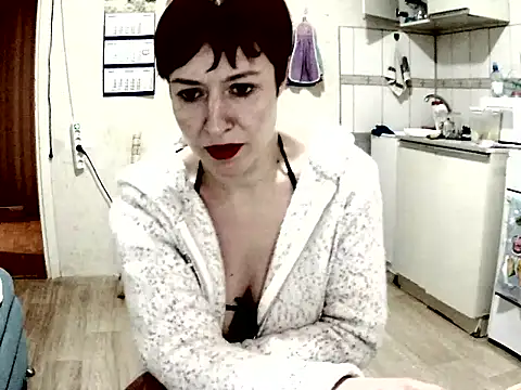 Fruittellalove online show from 2, 2, 2026