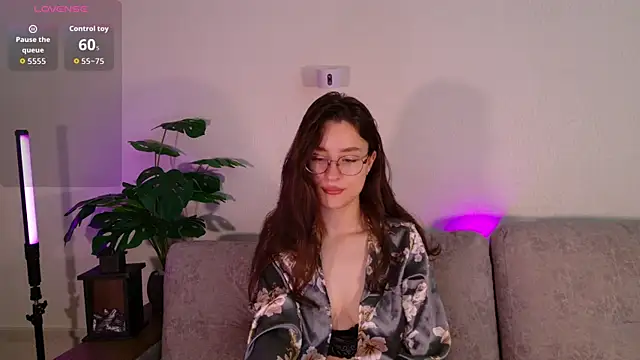 classy     online show from 15, 6, 2026