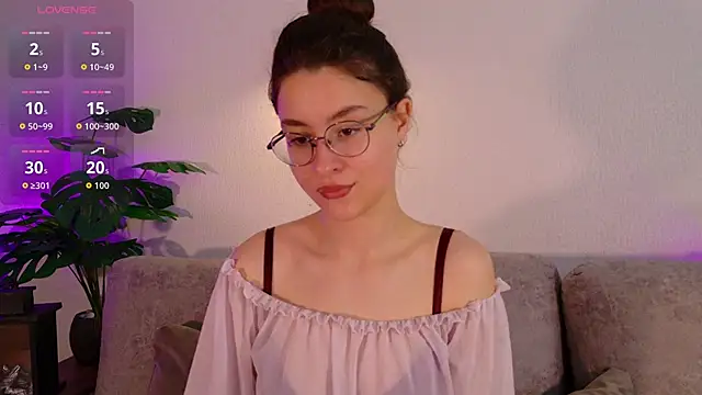 Snapshot of classy____ chatting on 11, 6, 2026 classy online show from 11, 6, 2026