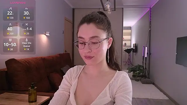 classy     online show from 17, 3, 2026