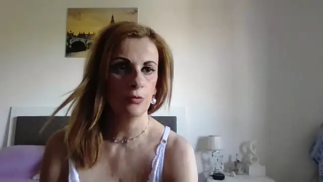 Snapshot of Clara1986 chatting on 9, 6, 2026 Clara1986 online show from 9, 6, 2026