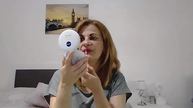 Snapshot of Clara1986 chatting on 28, 5, 2026 Clara1986 online show from 28, 5, 2026