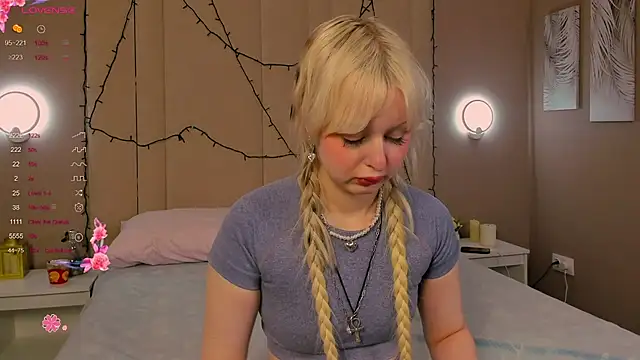 AdeleSilvy online show from 24, 3, 2026