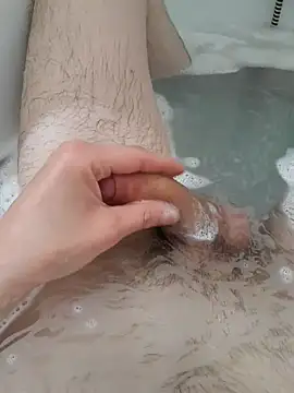 80julien online show from 18, 4, 2026