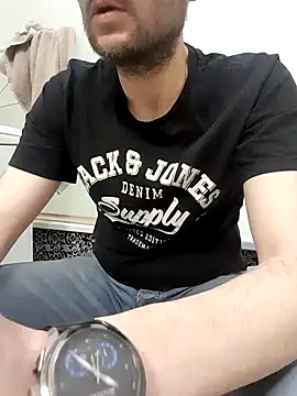 80julien online show from 4, 3, 2026