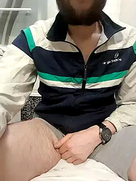 80julien online show from 18, 2, 2026