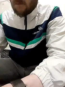 80julien online show from 2, 4, 2026