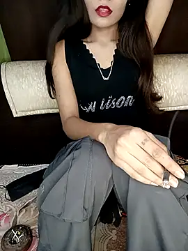 hotyjiyaaaa online show from 12, 2, 2026