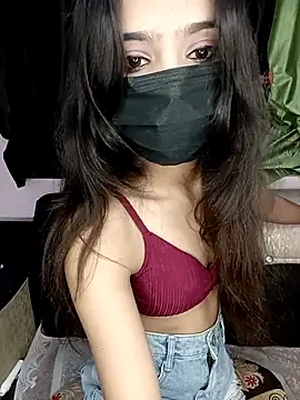 hotyjiyaaaa online show from 7, 3, 2026