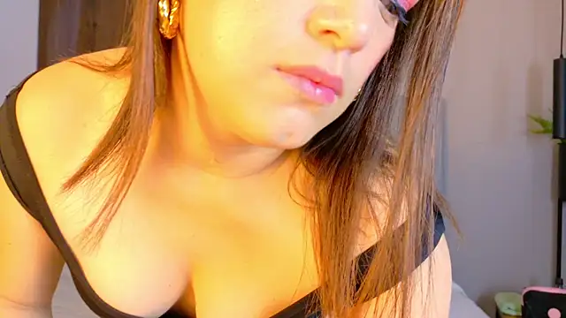 zarah queen online show from 6, 2, 2026