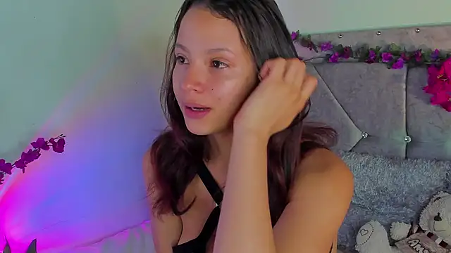 Britanny77 online show from 20, 3, 2026