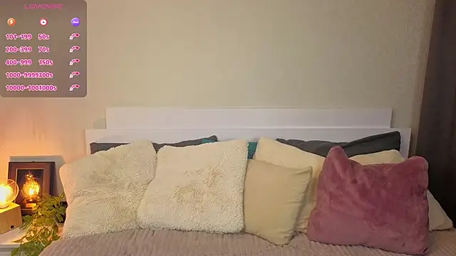 Next2Marie online show from 1, 3, 2026