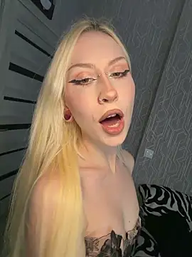 Elven Effy online show from 19, 1, 2026