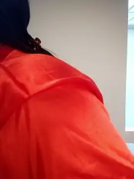 soffi joness23 online show from 18, 4, 2026