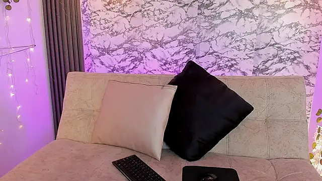 soffi joness23 online show from 19, 3, 2026