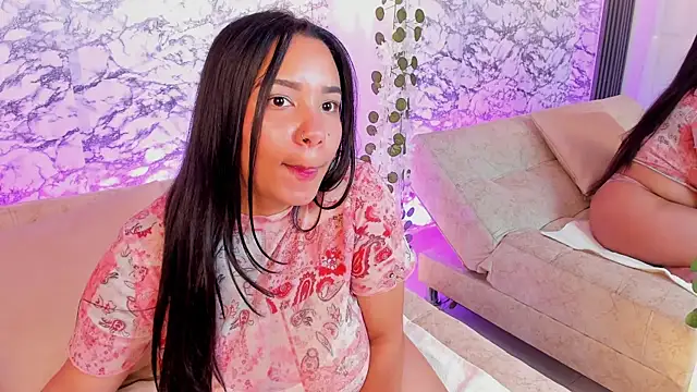 soffi joness23 online show from 13, 1, 2026