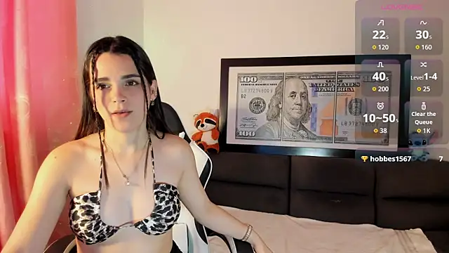LucianaMoreau online show from 8, 5, 2026