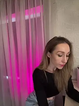 Snapshot of AnesaKis chatting on 4, 3, 2026 AnesaKis online show from 4, 3, 2026