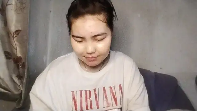 MollyAsian online show from 6, 3, 2026