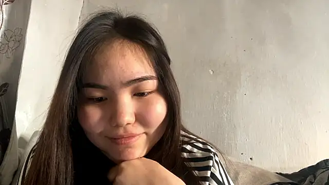 MollyAsian online show from 18, 1, 2026