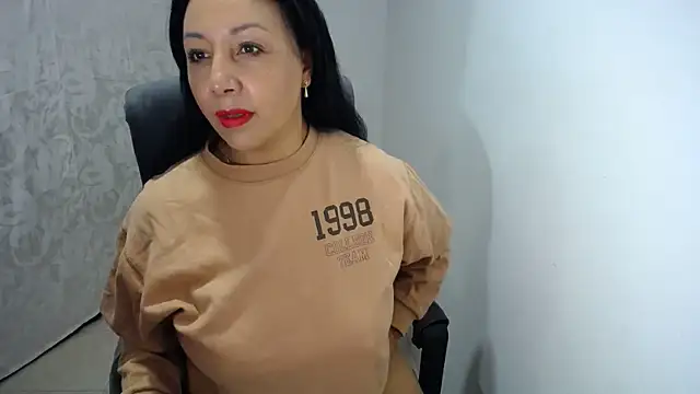Snapshot of soyElena46 chatting on 1, 7, 2026 soyElena46 online show from 1, 7, 2026