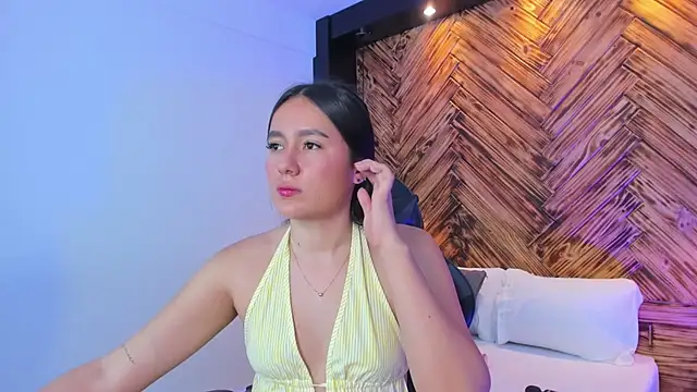 mia slora online show from 16, 7, 2026