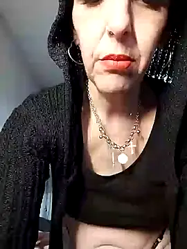 Juguetonafogosa5 online show from 27, 5, 2026