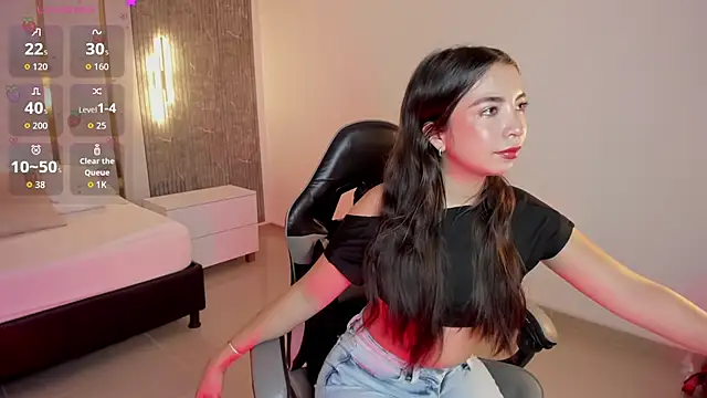 Snapshot of cataleya_castle chatting on 4, 6, 2026 cataleya castle online show from 4, 6, 2026