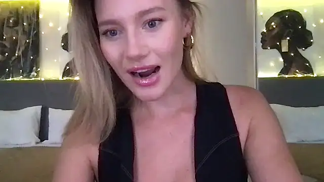 Snapshot of Stella_muse chatting on 12, 1, 2026 Stella muse online show from 12, 1, 2026