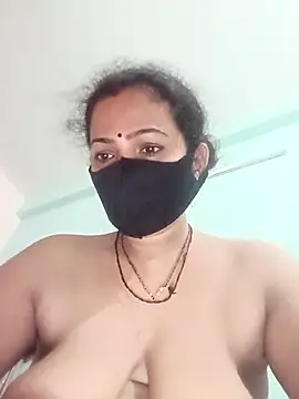 sexyqueen558 online show from 14, 7, 2026