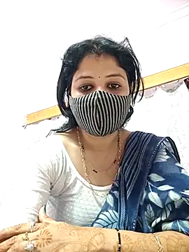 Priyaji7575 online show from 5, 3, 2026