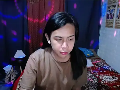 BriannaCruz24 online show from 14, 5, 2026