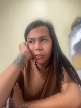 BriannaCruz24 online show from 21, 4, 2026