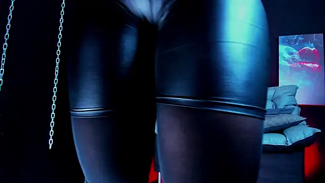 LucyStonne online show from 25, 3, 2026