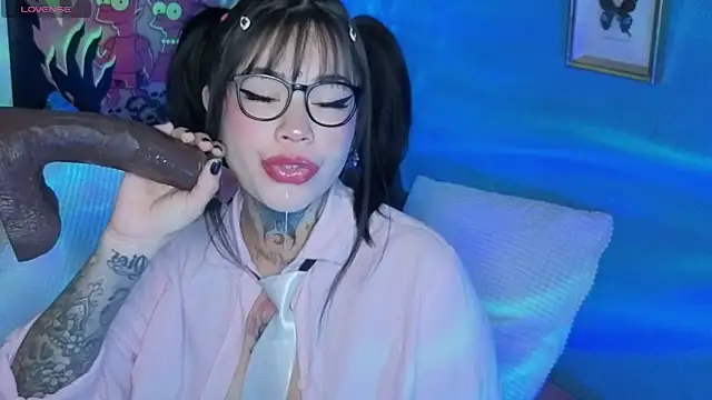 Snapshot of Electra_Starkk chatting on 8, 3, 2026 Electra Starkk online show from 8, 3, 2026