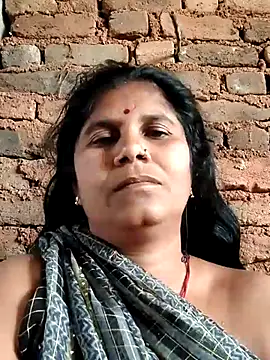 Hot di97 online show from 23, 2, 2026