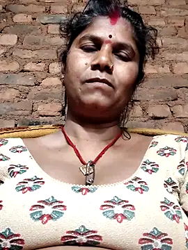 Hot di97 online show from 9, 3, 2026