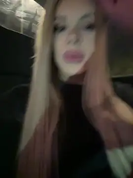 AlyssaFoxx  online show from 16, 4, 2026