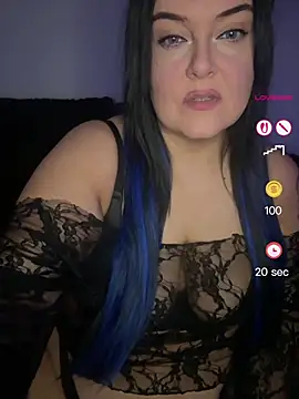 Snapshot of Miss_CurvesXXX chatting on 28, 4, 2026 Miss CurvesXXX online show from 28, 4, 2026