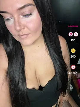 Snapshot of Miss_CurvesXXX chatting on 21, 5, 2026 Miss CurvesXXX online show from 21, 5, 2026