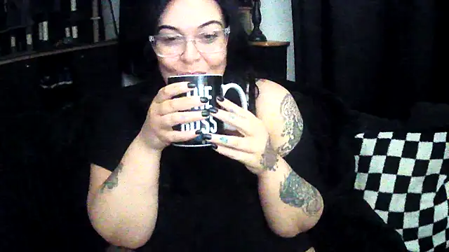 Miss CurvesXXX online show from 7, 2, 2026