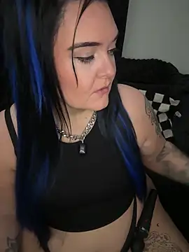 Miss CurvesXXX online show from 12, 4, 2026