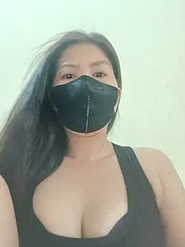 Snapshot of Lyly-68688 chatting on 25, 6, 2026 Lyly-68688 online show from 25, 6, 2026