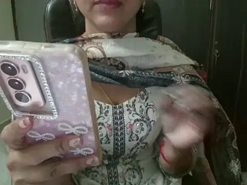 Snapshot of Adaa7 chatting on 23, 5, 2026 Adaa7 online show from 23, 5, 2026