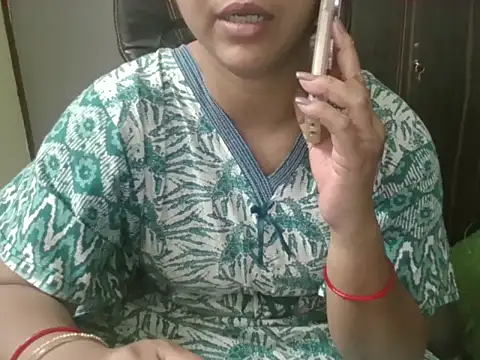Snapshot of Adaa7 chatting on 29, 4, 2026 Adaa7 online show from 29, 4, 2026