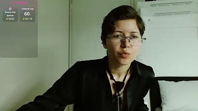 Alexxa XX online show from 6, 3, 2026