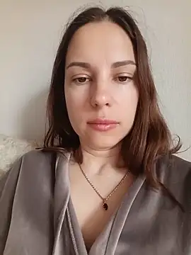 Snapshot of She-Moon chatting on 18, 5, 2026 She-Moon online show from 18, 5, 2026
