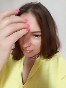 She-Moon online show from 10, 6, 2026