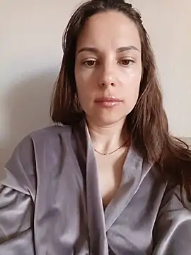 Snapshot of She-Moon chatting on 5, 6, 2026 She-Moon online show from 5, 6, 2026